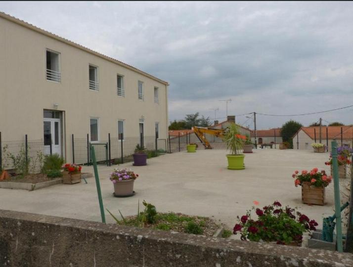 The 2 Gites Saphir Et Rubis La Chapelle-Largeau Exterior photo